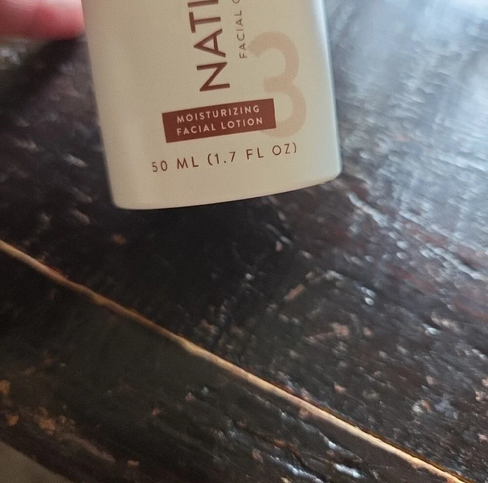 Native Coconut & Vitamin B3 Facial Moisturizer - 50 ML No Box
